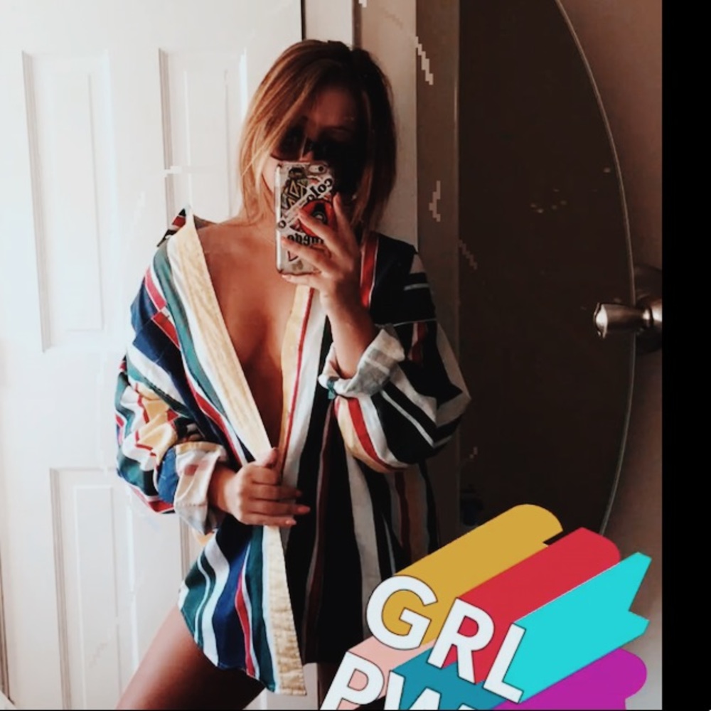 Meet your Posher, Carly